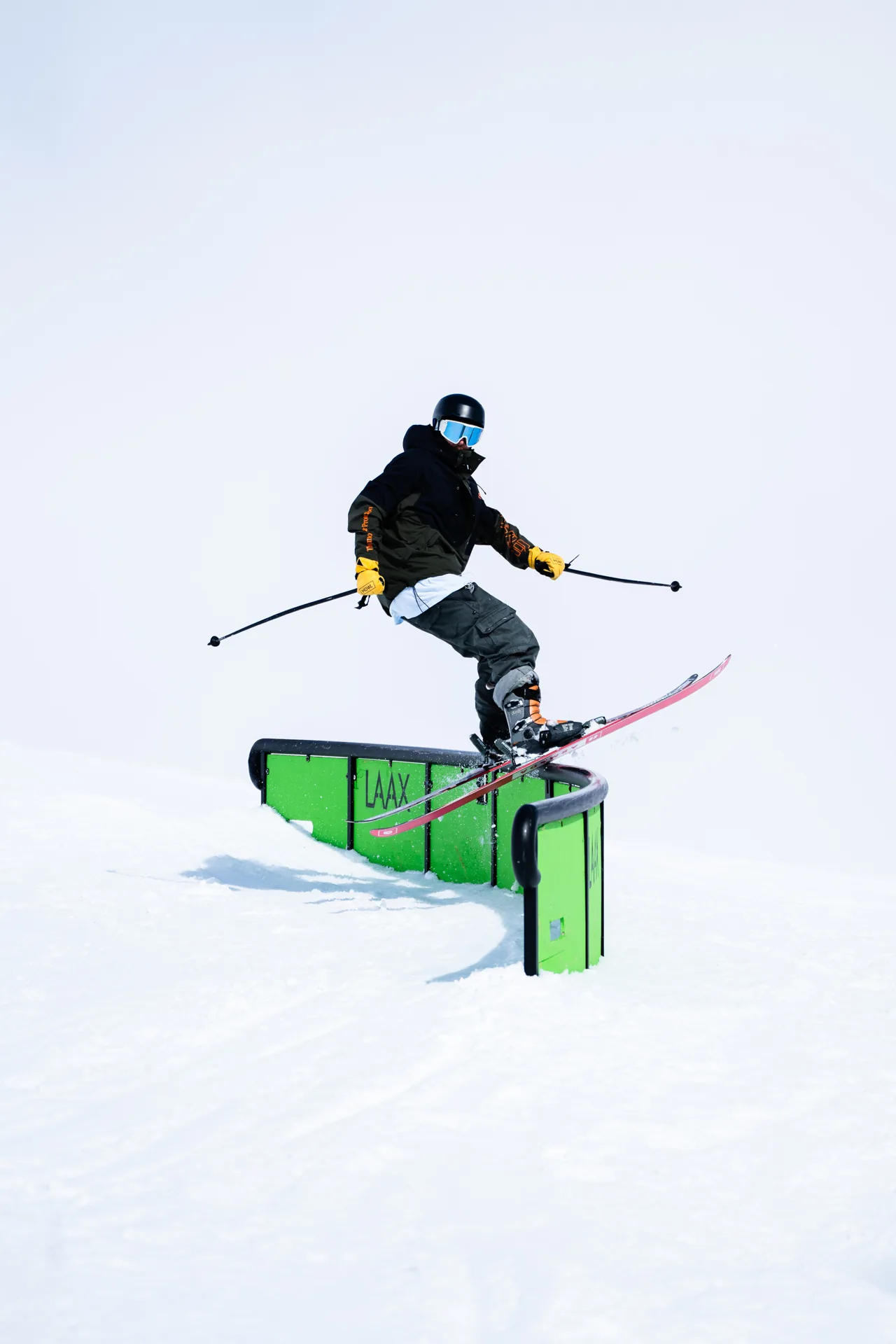 Snow – Foto von Thomas Leuthard